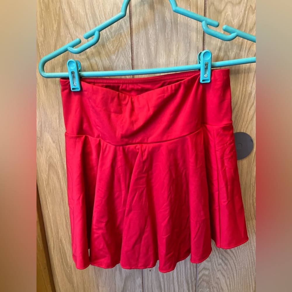 Halara skort red play skirt/ skirt